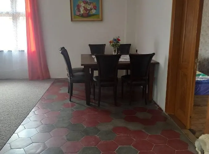 Apartman Menany Menany